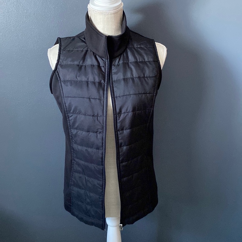Made for Life Black Vest size S